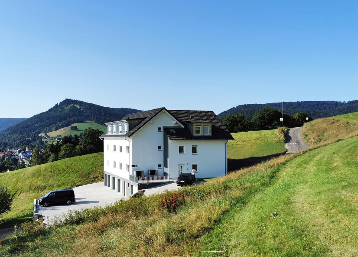 Fuchsbau Apartment Baiersbronn Bagian luar foto